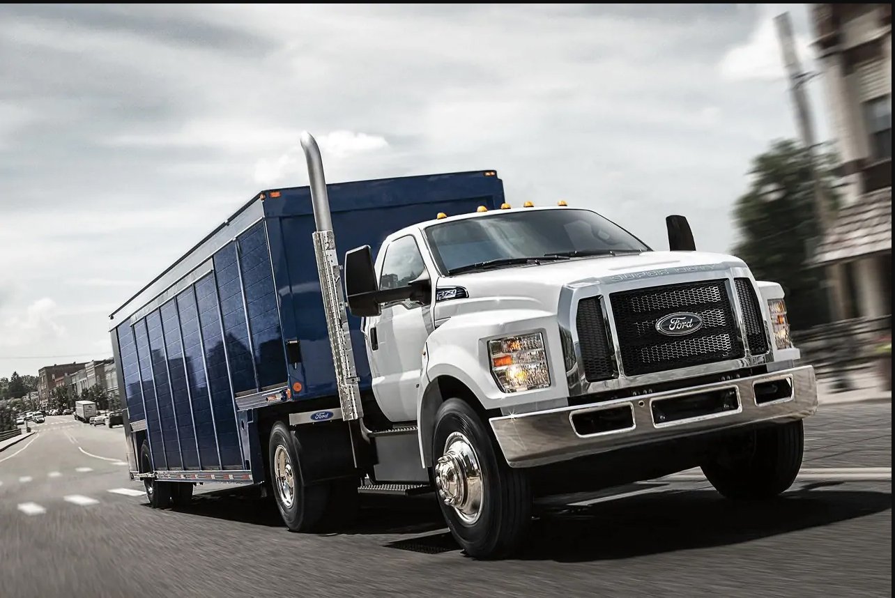 Ford medium duty box truck